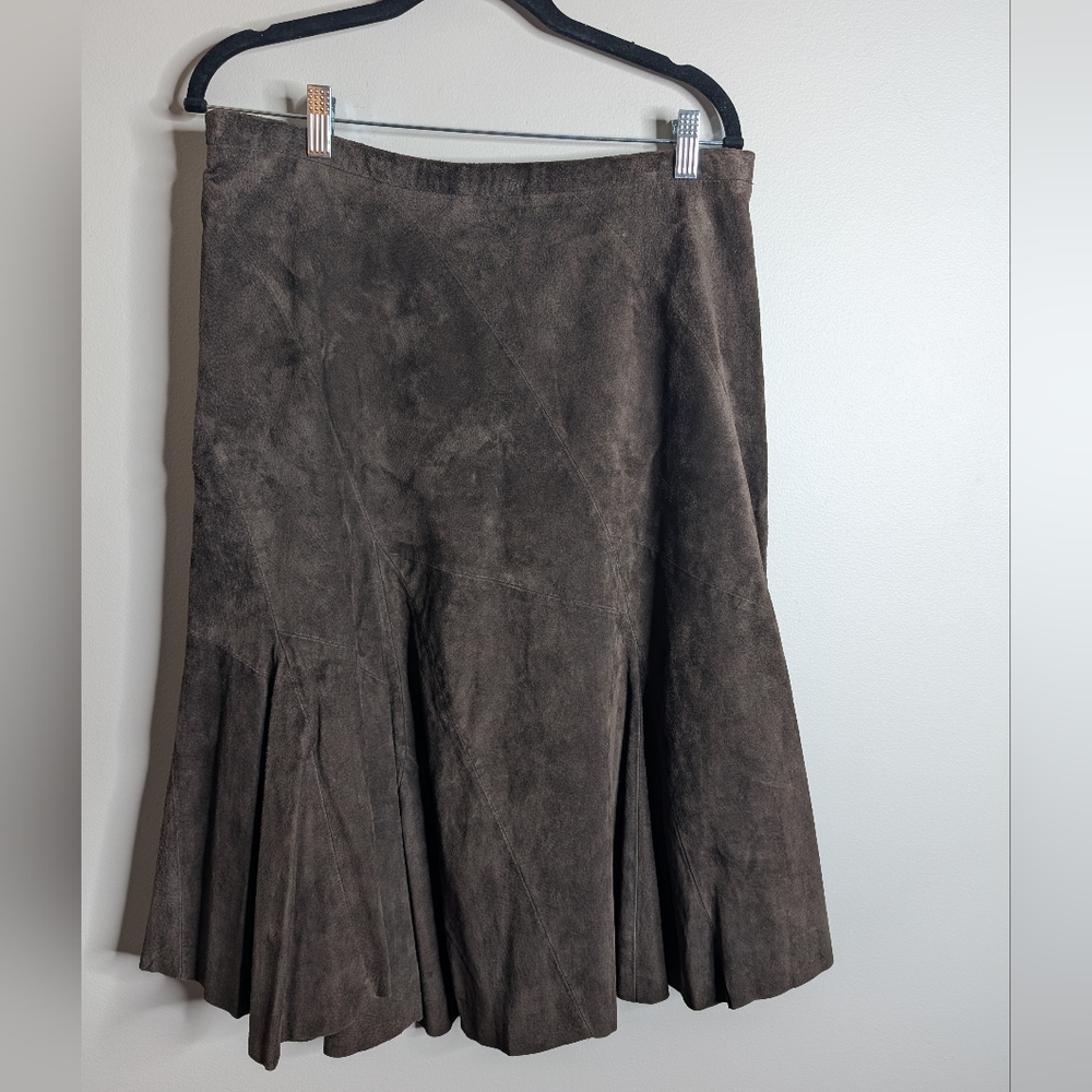 DKNY City Vintage Brown Suede Skirt sz 12 NWT